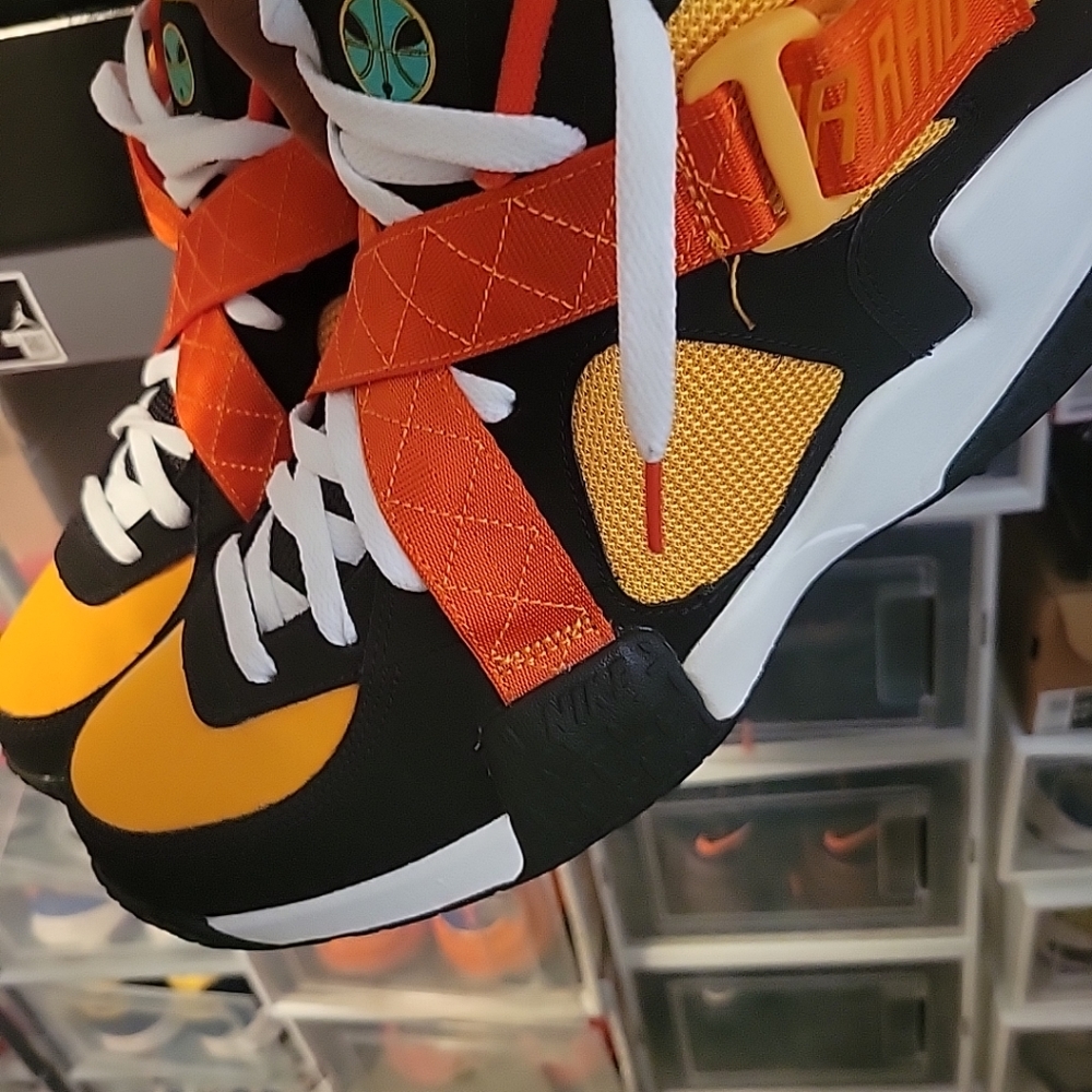 nike air raid raygun sz 10.5